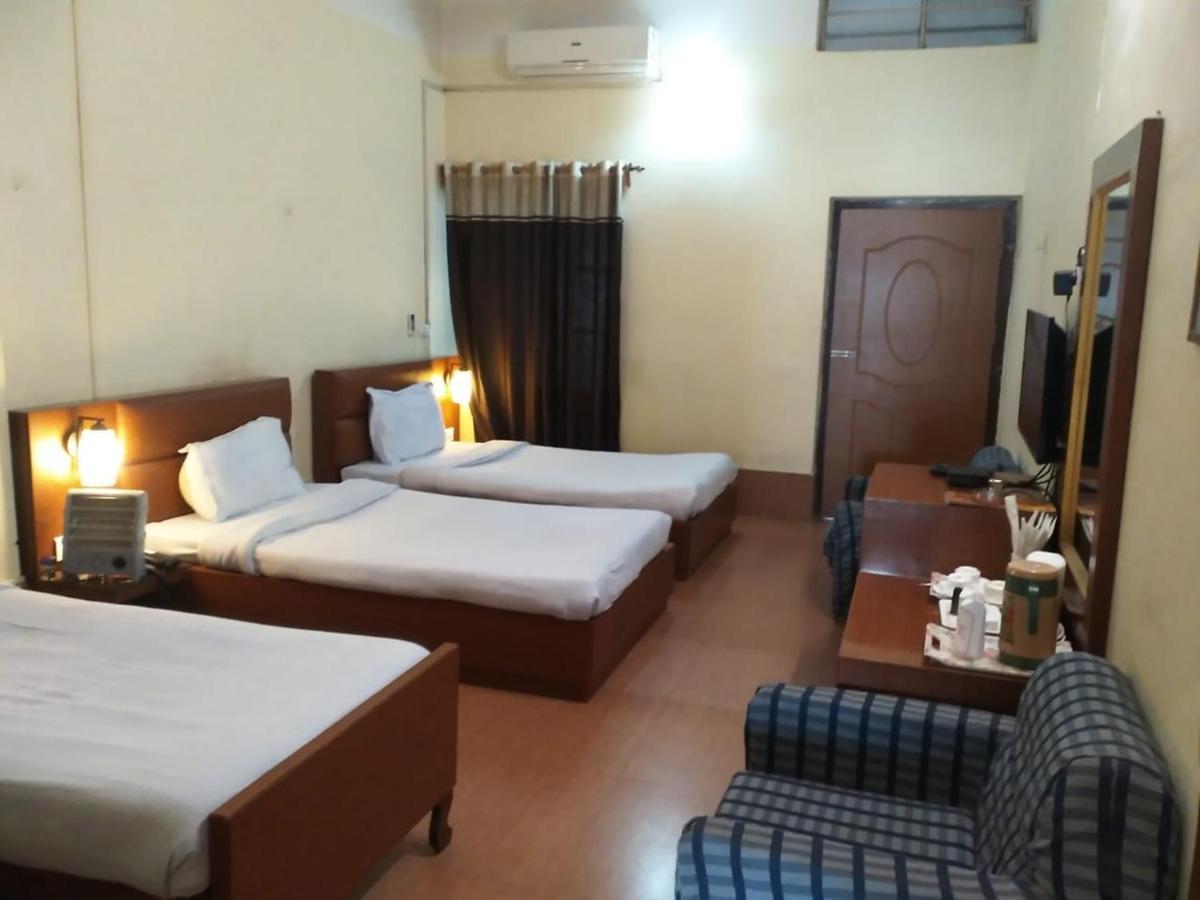 Hotel Jyoti Forbesganj Екстер'єр фото