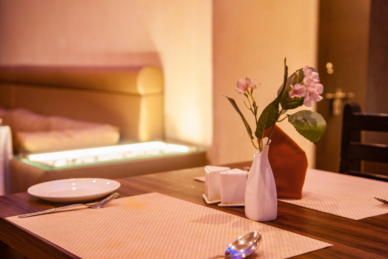 Hotel Jyoti Forbesganj Екстер'єр фото